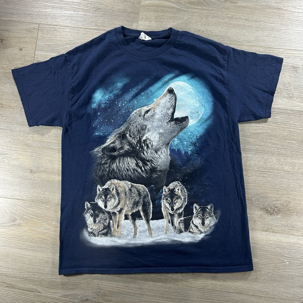 Gildan Heavy‎ Cotton Large Wolf Nature Tee Wolf Pack Howling Moon Winter Wolf